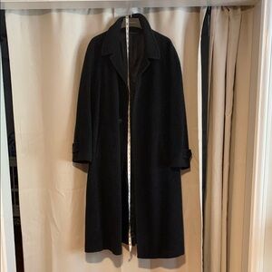 Hugo Boss Black/Dark Gray Cashmir Coat Minimalist Design